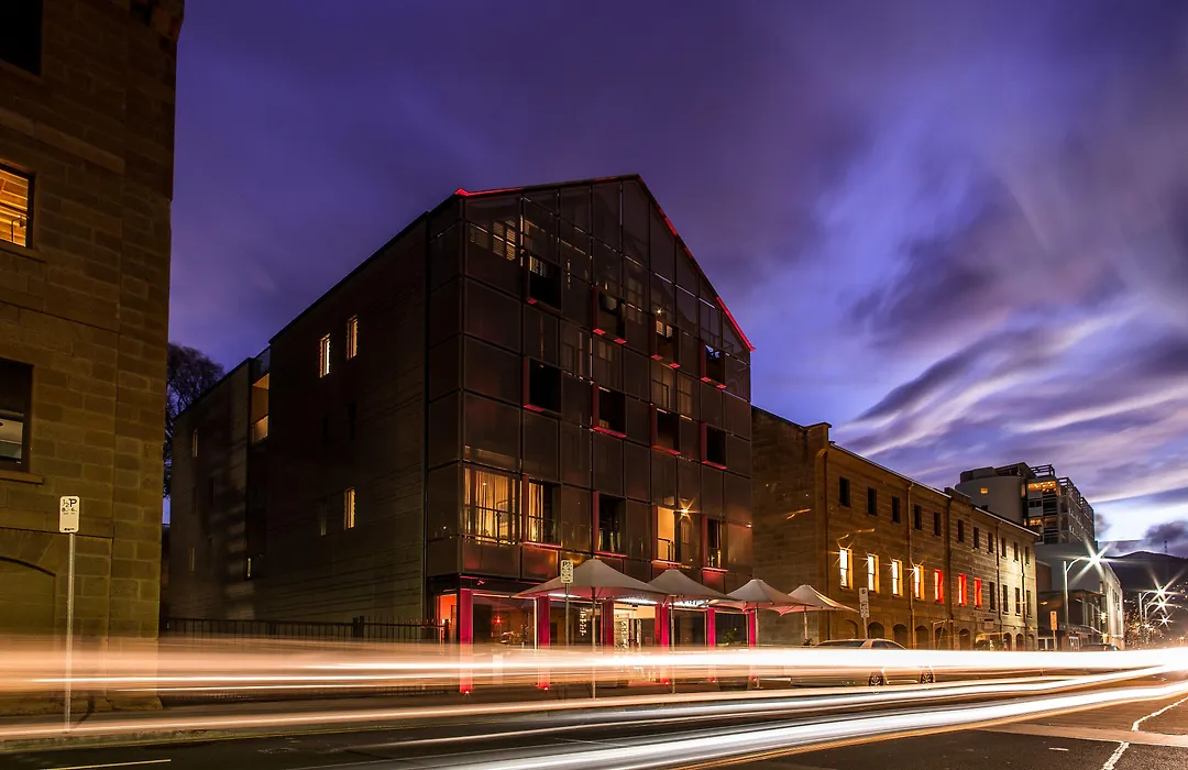 Salamanca Wharf Hotel-1